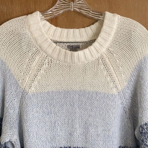 Aerie Large Knit Color Block Crew Neck Sweater - Picture 3 of 8